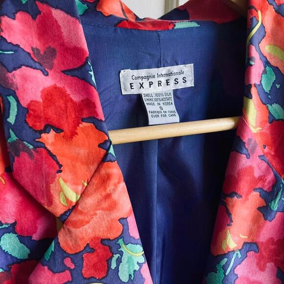 Vintage 90s Silk Floral Oversized Blazer - Picture 2 of 6